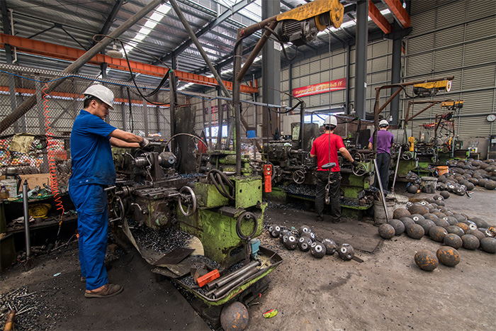 海西网架配件车间